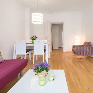 Kaiser-friedrich Apartment